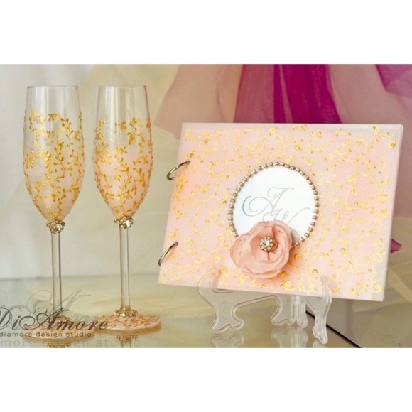 DIAMORE Handmade Blush Floral/Lace Gold-Painted Wedding Guest Book - Picture 3 of 5